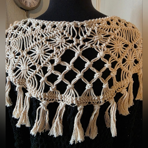 Zara Black Crochet And Cream Macrame Knit Sweater - Picture 6 of 7